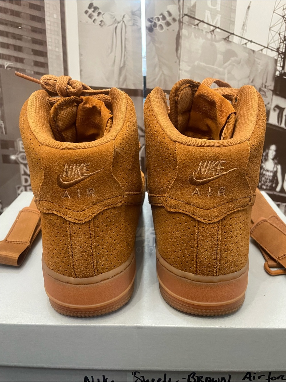 Nike Air Force 1 High Flax Wheat Brown Suede Sneakers Women's Size 7.5 - Picture 5 of 15